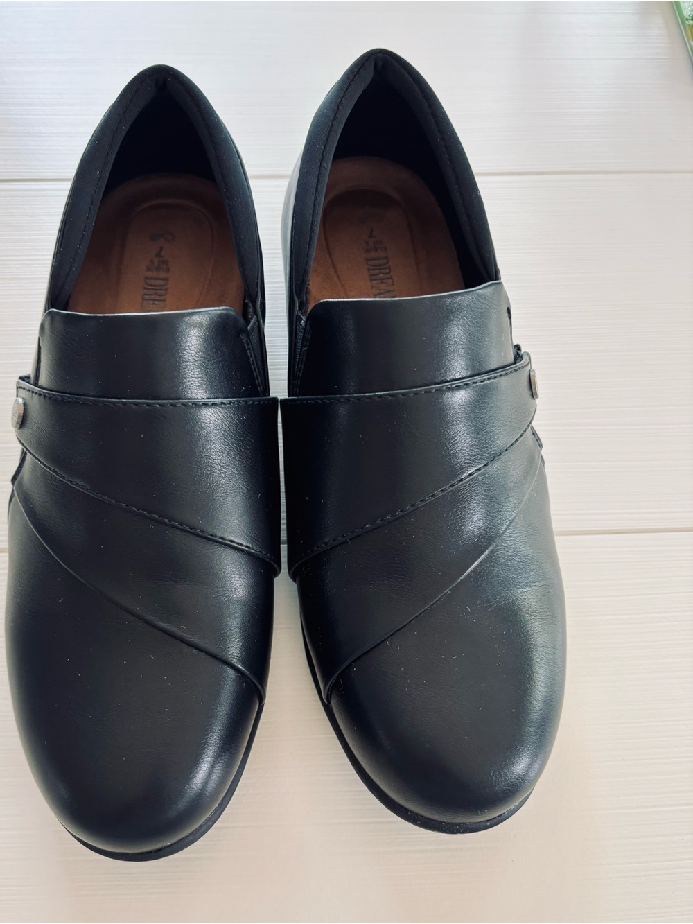 Ladies Dream Pairs Black Slip-On Comfort Loafers size 7
